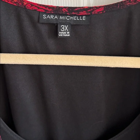 Sara Michelle NWT Red & Black 3X Plus Sheer Chiffon Overlay Top Sparkle - Picture 2 of 9